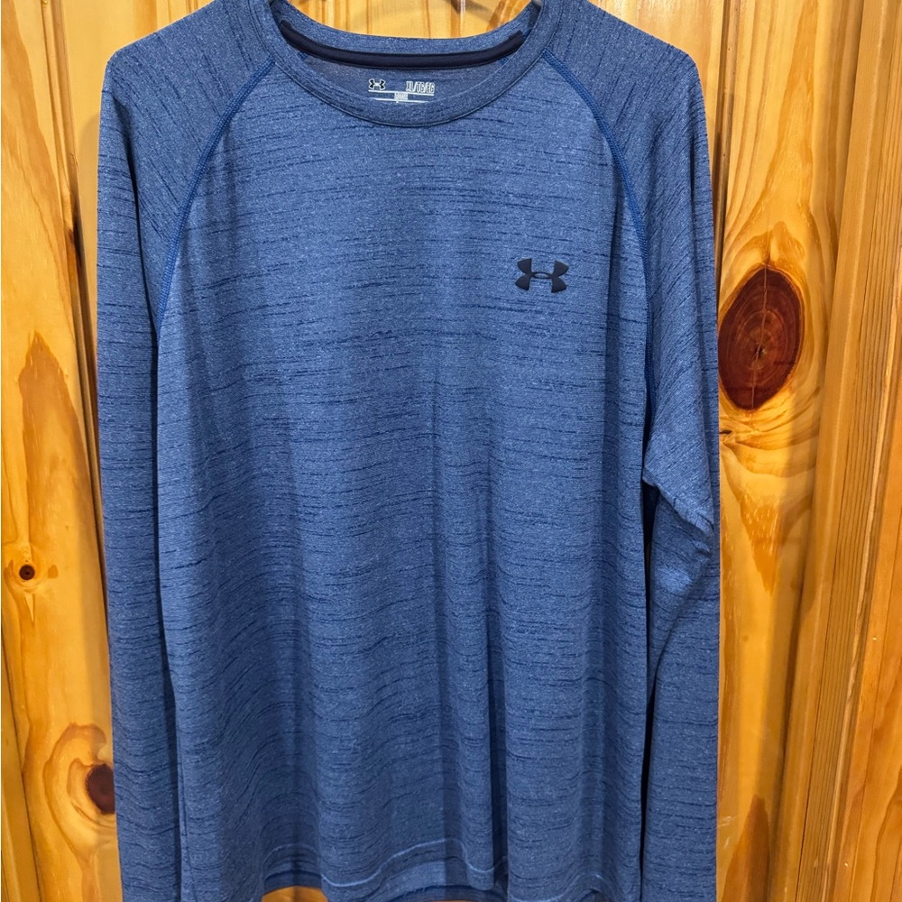 Under Armour Men's Heathered Blue Long Sleeve Tee